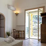 Aparthotel Hotiday Sea View Positano