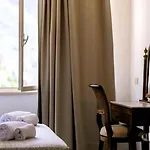 Hotiday Sea View Aparthotel 3*