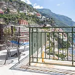 Hotiday Sea View Aparthotel Positano