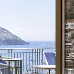 Aparthotel Hotiday Sea View 3*
