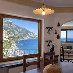 Hotiday Sea View 3*