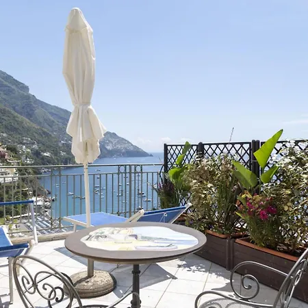 Hotiday Sea View 3*