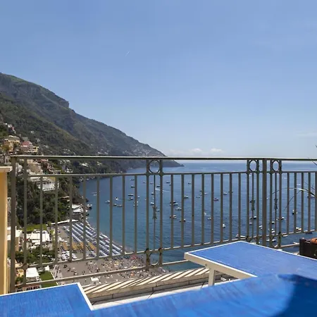 Hotiday Sea View شقة فندقية 3*